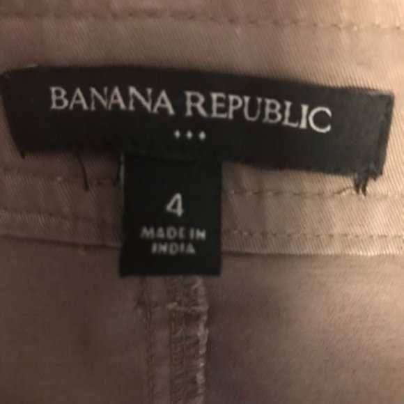 Kaki cotton skirt. Size 4. - Picture 3 of 4